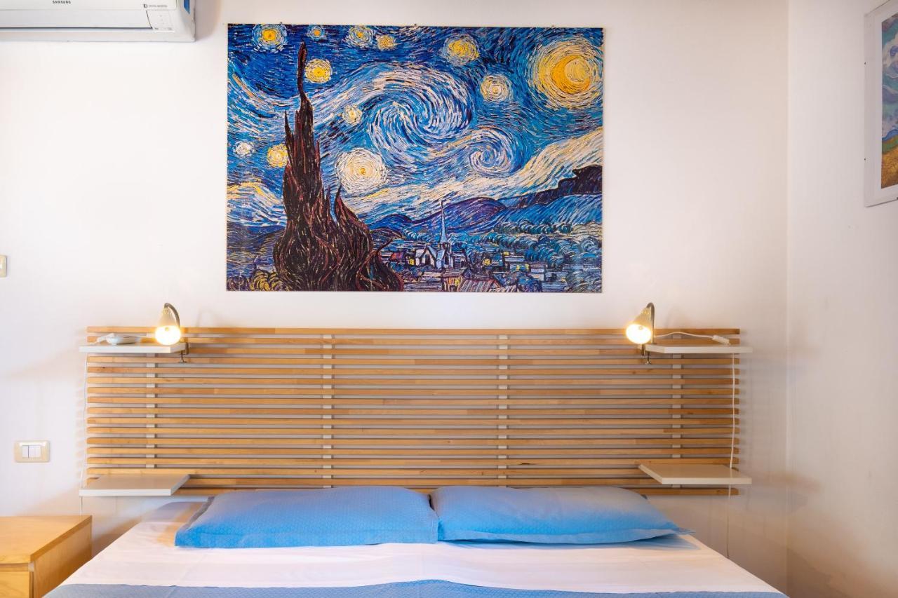 Corte Roveggia - Monolocale Van Gogh เวโรนา ภายนอก รูปภาพ